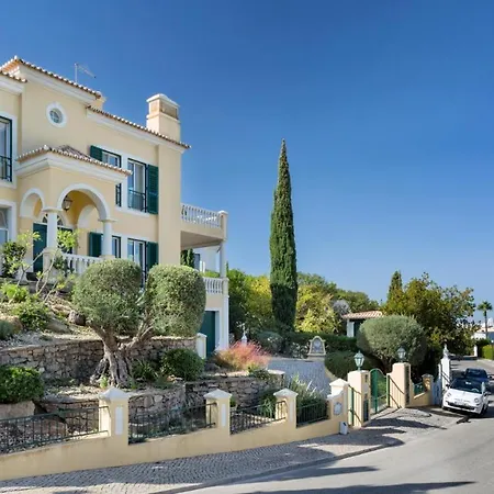 Sleeps 4 With Pool Air Con And Wifi * فالي دو لوبو